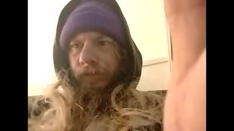 Snapshot of mommyissues2386 chatting on 12.12.24 Richard Sheridan online show from 12.12.24