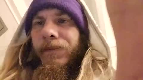 Snapshot of mommyissues2386 chatting on 12.19.24 Richard Sheridan online show from 12.19.24