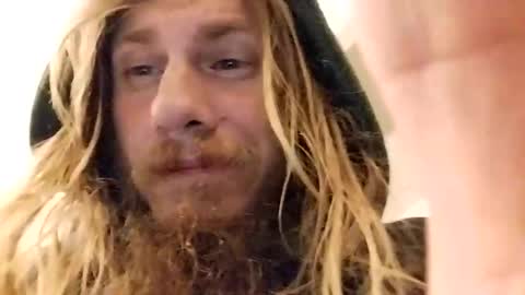 Snapshot of mommyissues2386 chatting on 02.01.25 Richard Sheridan online show from 02.01.25