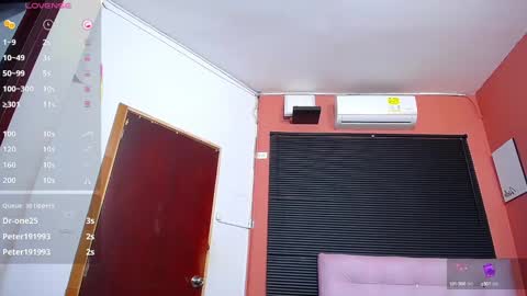 Daphne  online show from 03.04.25