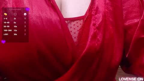 Daphne  online show from 03.11.25