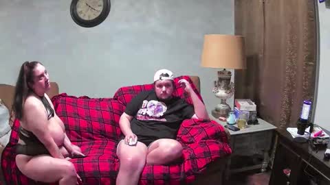 Snapshot of mommyymilkz chatting on 02.10.26 Mommy online show from 02.10.26