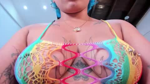 Snapshot of momo_ayasse chatting on 12.03.25 Momo online show from 12.03.25