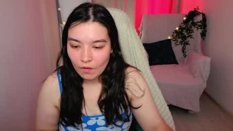 Momo online show from 05.18.26