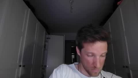 Snapshot of moms_little_monster chatting on 12.01.25 moms_little_monster online show from 12.01.25