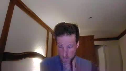 Snapshot of moms_little_monster chatting on 01.15.26 moms_little_monster online show from 01.15.26