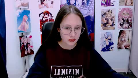 Mona  online show from 03.09.25