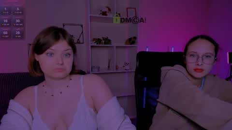 Mona  online show from 10.12.25