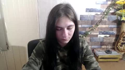 Snapshot of monakali chatting on 09.26.25 monakali online show from 09.26.25