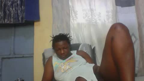 Snapshot of monalisaah chatting on 12.17.25 monalisaah online show from 12.17.25