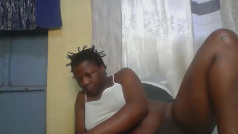 Snapshot of monalisaah chatting on 12.19.25 monalisaah online show from 12.19.25