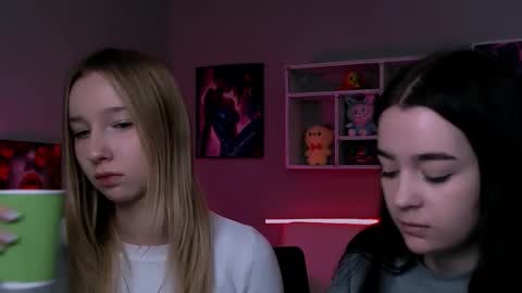 Mona online show from 02.02.26