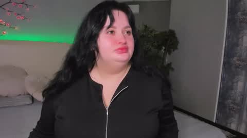 Monica online show from 02.22.26