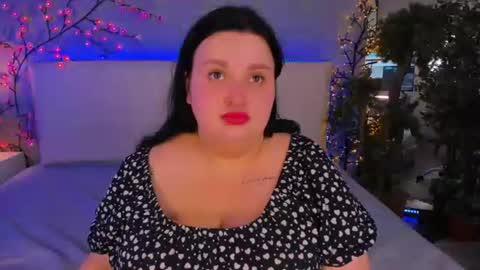 Monica online show from 06.12.26
