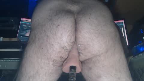 Snapshot of monegg chatting on 02.14.25 monegg anal online show from 02.14.25