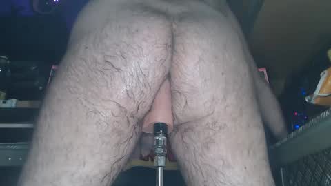 Snapshot of monegg chatting on 02.28.25 monegg anal online show from 02.28.25