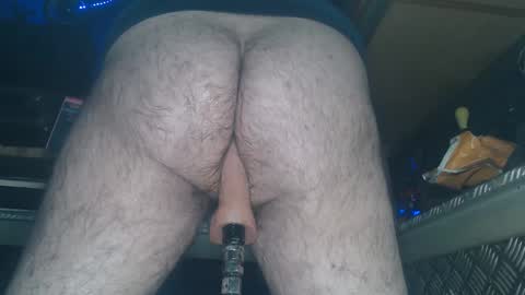 Snapshot of monegg chatting on 03.05.25 monegg anal online show from 03.05.25