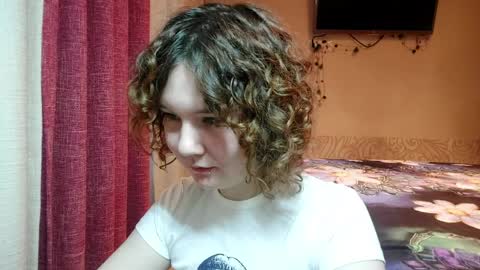 Hello world im Eva D glad to see u here all D online show from 04.05.26