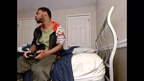 moneyboysaveg548 online show from 02.24.26