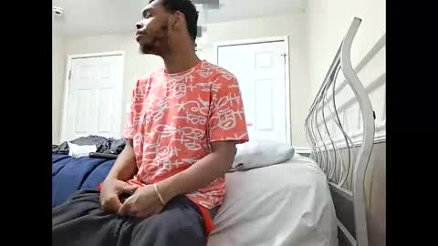 moneyboysaveg548 online show from 03.04.26