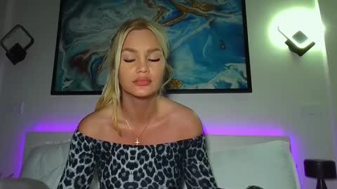 Monica online show from 02.05.25