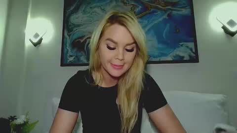 Monica online show from 09.29.25