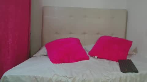 Snapshot of monica631590 chatting on 02.09.25 Monica online show from 02.09.25