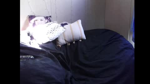 Snapshot of monica_lily chatting on 01.29.25 Monica online show from 01.29.25