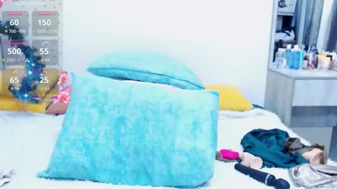 lizzi online show from 12.22.25