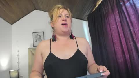 Mony online show from 04.29.26