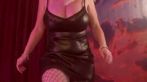 Snapshot of monicutex chatting on 01.16.25 Monika online show from 01.16.25