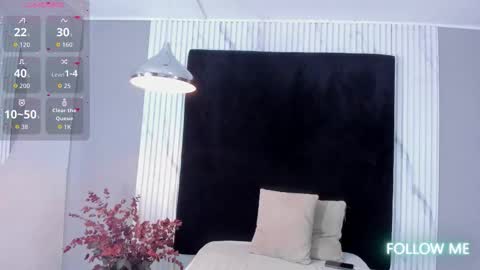 MONIK FOX online show from 10.19.25