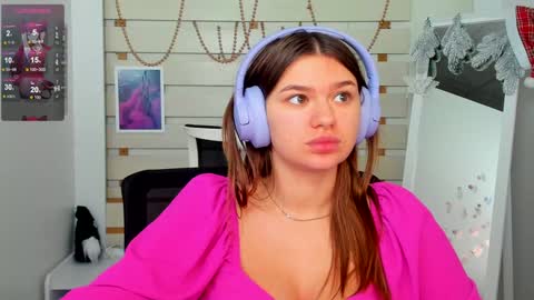 Snapshot of monika_youu chatting on 12.24.24 Monika online show from 12.24.24