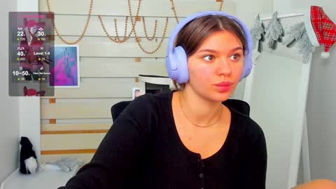 Snapshot of monika_youu chatting on 12.28.24 Monika online show from 12.28.24