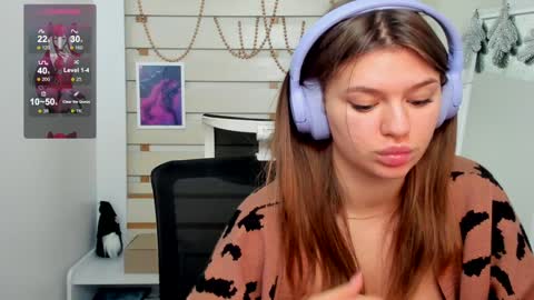 Snapshot of monika_youu chatting on 01.07.25 Monika online show from 01.07.25