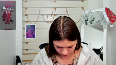 Snapshot of monika_youu chatting on 01.16.25 Monika online show from 01.16.25