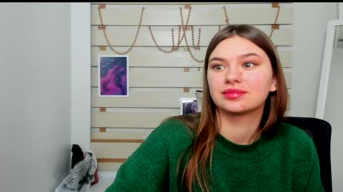 Snapshot of monika_youu chatting on 02.04.25 Monika online show from 02.04.25