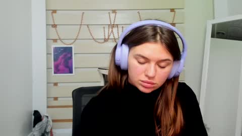 Snapshot of monika_youu chatting on 02.07.25 Monika online show from 02.07.25