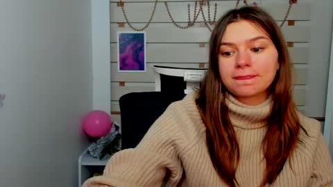 Snapshot of monika_youu chatting on 02.12.25 Monika online show from 02.12.25