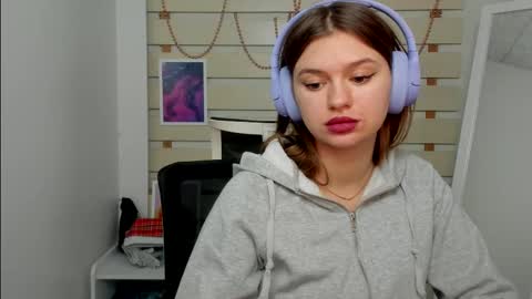 Snapshot of monika_youu chatting on 02.25.25 Monika online show from 02.25.25