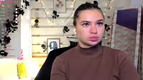 Snapshot of monika_youu chatting on 10.26.25 Monika online show from 10.26.25