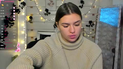 Snapshot of monika_youu chatting on 10.27.25 Monika online show from 10.27.25