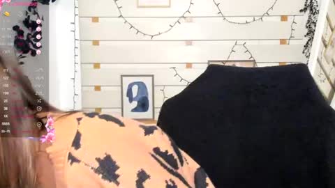 Snapshot of monika_youu chatting on 12.01.25 Monika online show from 12.01.25