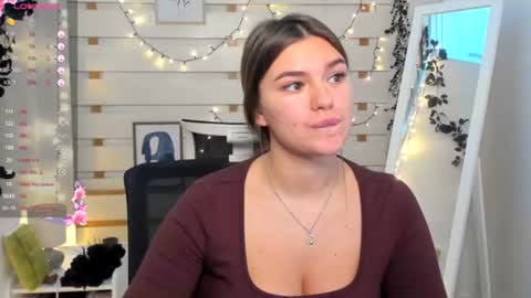 Snapshot of monika_youu chatting on 12.13.25 Monika online show from 12.13.25