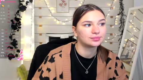 Snapshot of monika_youu chatting on 01.07.26 Monika online show from 01.07.26