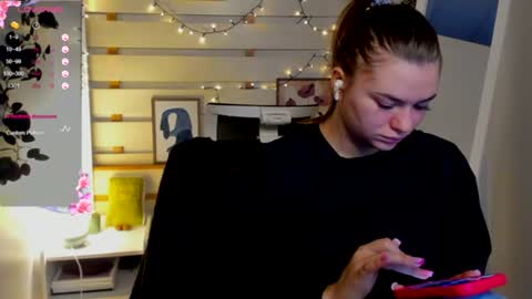 Snapshot of monika_youu chatting on 02.27.26 Monika online show from 02.27.26