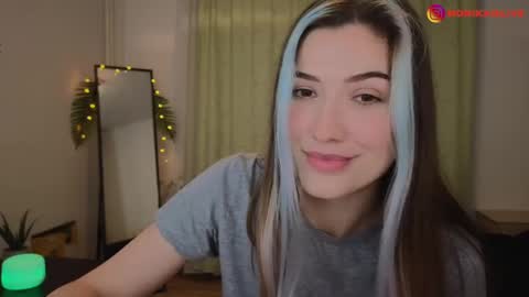 Snapshot of monikavenom chatting on 01.23.25 Monika online show from 01.23.25