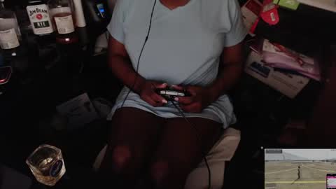 Snapshot of moniquemiles chatting on 06.20.26 Monique Miles online show from 06.20.26