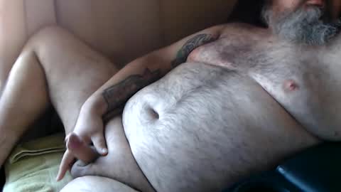 monkeyt27 online show from 11.12.25