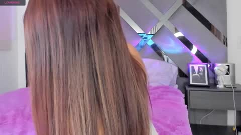 Snapshot of monroe_glez05 chatting on 03.06.25 Marilyn online show from 03.06.25